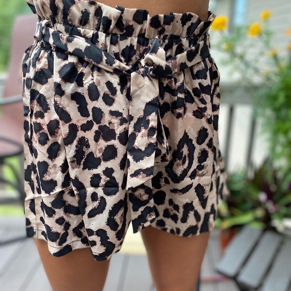 ☀️New adorable shorts - Picture 2 of 8